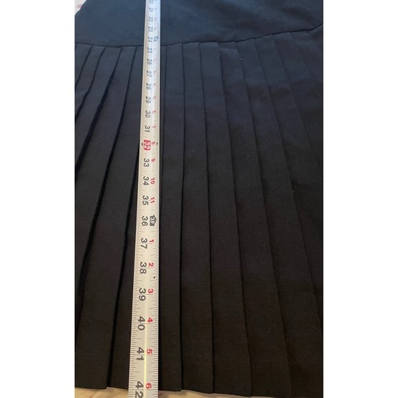 Jeffrey and Dara dress size 9 pleated bottom fit and flare black - Picture 6 of 8